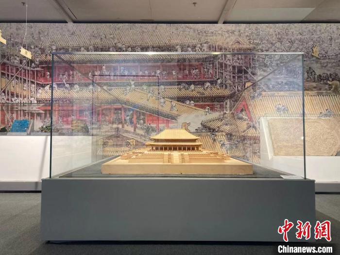 首都博物馆“读城——探秘北京中轴线”展览复开