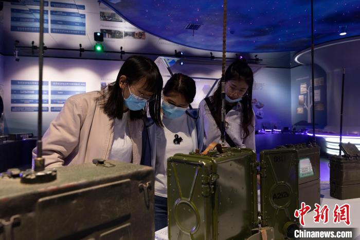 中国首家专业性无线电博物馆开馆