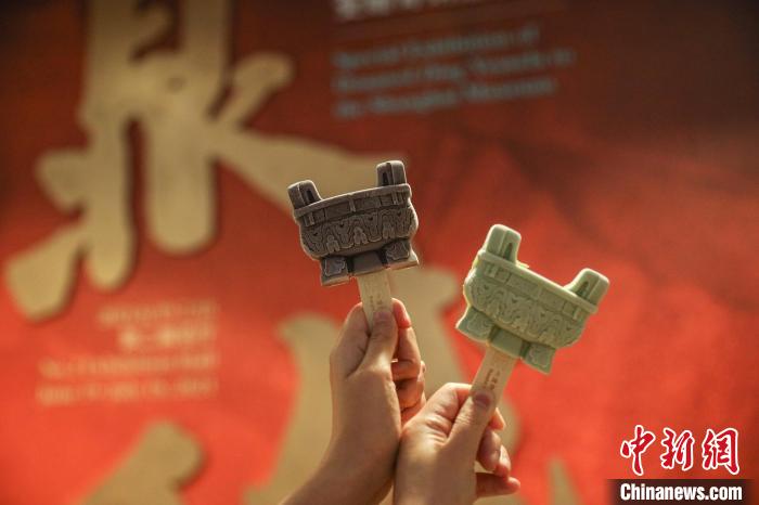 盂克双鼎在上海博物馆重聚 21件有铭青铜鼎同时展出